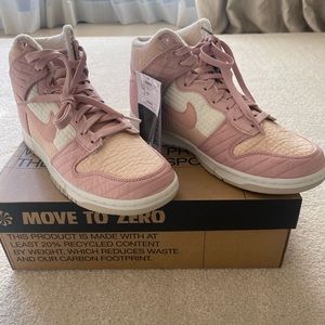 Nike Airforce Hightop Womens Sneakers